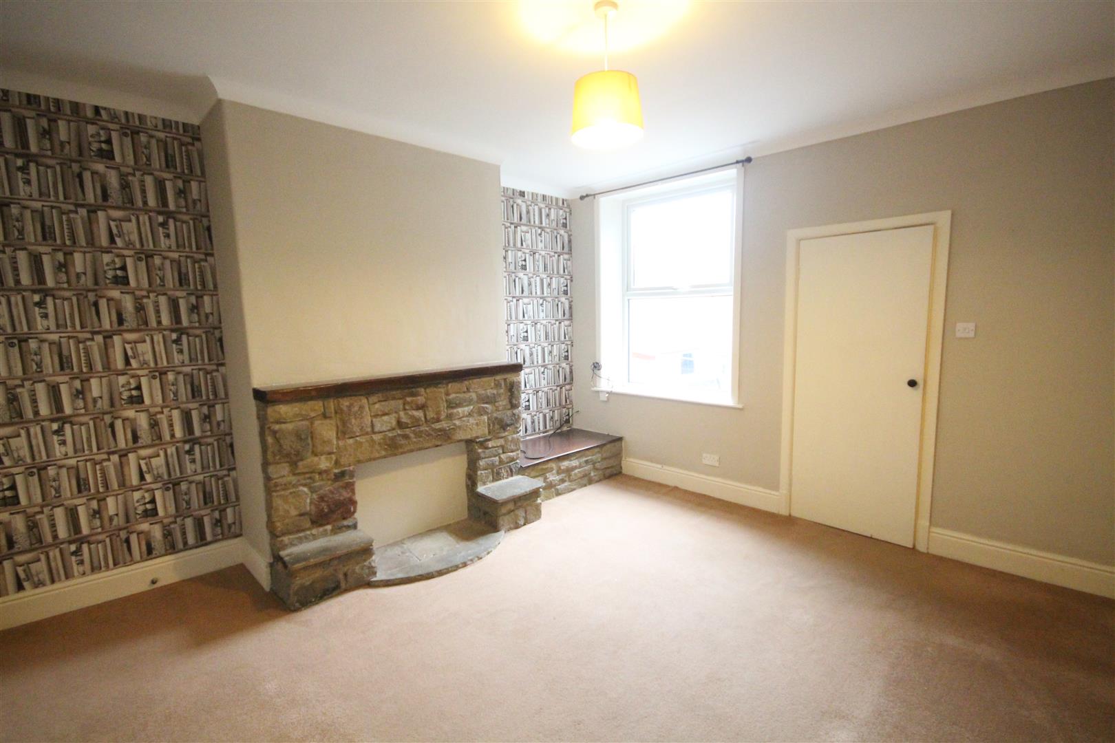 2 bedroom mid terrace house To Let in Barnoldswick - IMG_6234.jpg